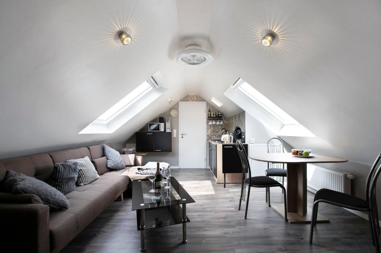 Uhses Ferienwohnung Heide  Extérieur photo